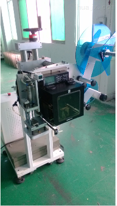 XRH-TBS-301實(shí)時(shí)打印貼標(biāo)機(jī) 按需定制，賦能高效生產(chǎn)線